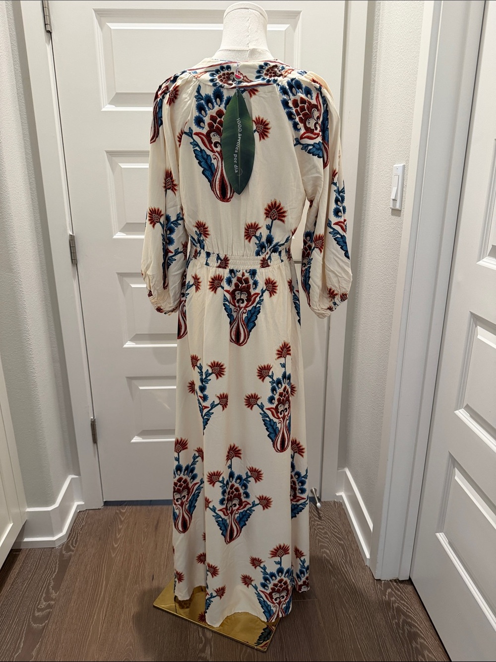 FARM Rio Cream Maxi Dress with Blue & Rust Floral Size M - Picture 8 of 8